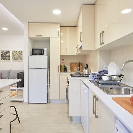 Light Apartment With Amazing Balcony, By Timecooler Lisbon Exterior photo