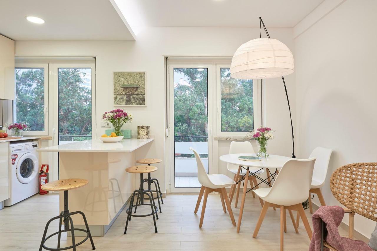 Light Apartment With Amazing Balcony, By Timecooler Lisbon Exterior photo