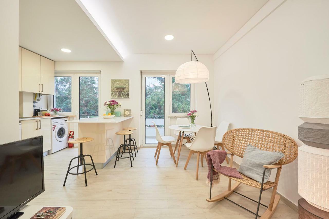 Light Apartment With Amazing Balcony, By Timecooler Lisbon Exterior photo